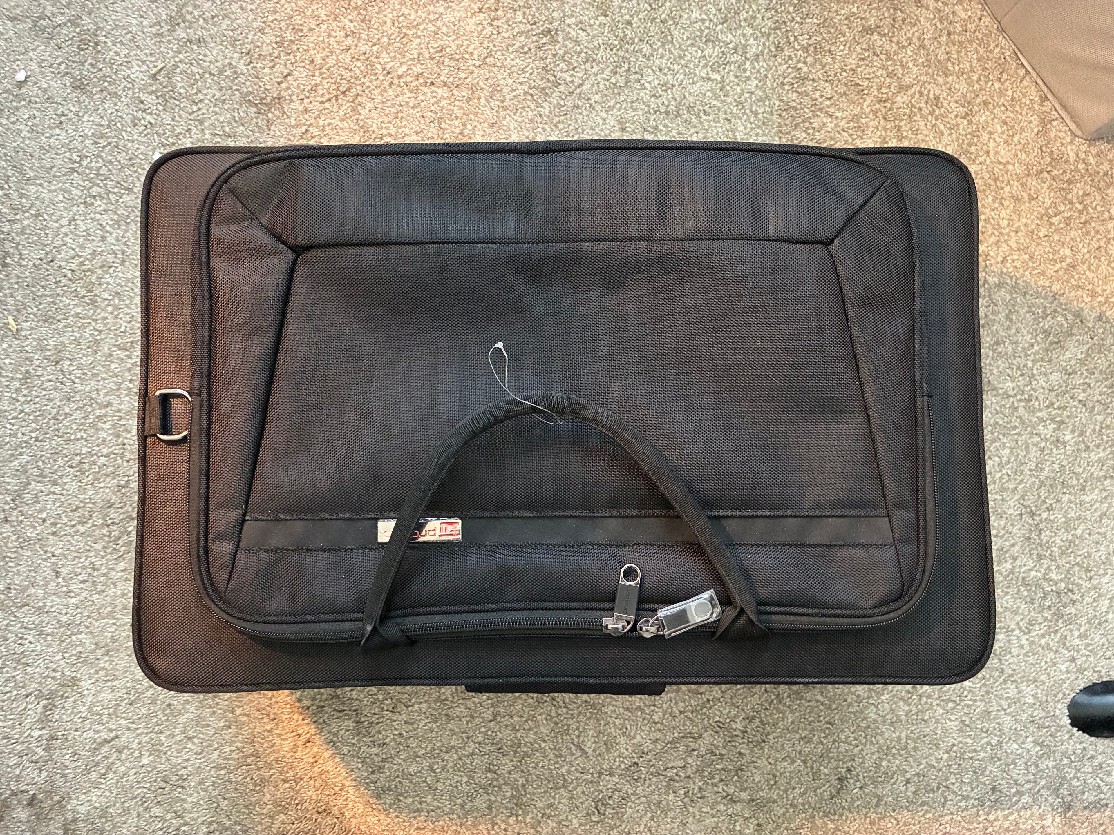 Demo Protec Triple Trumpet Case