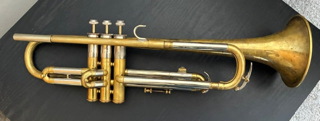 Used Martin Handcraft Committee Bb Trumpet