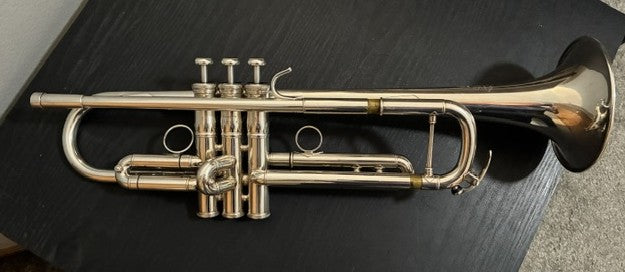 Used Yamaha Xeno YTR-8345RS Bb Trumpet
