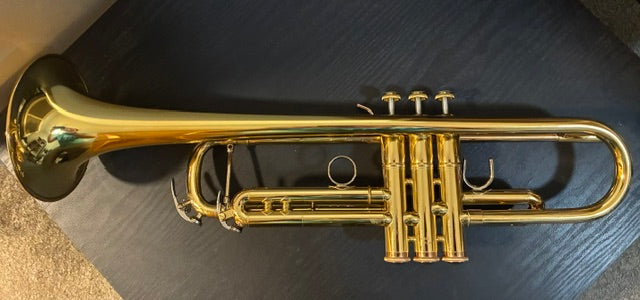 Used Yamaha YTR-8335LAII Bb Trumpet